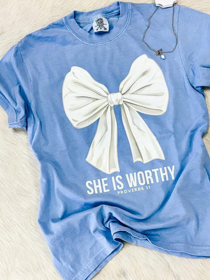 She Is Worthy T-shirt